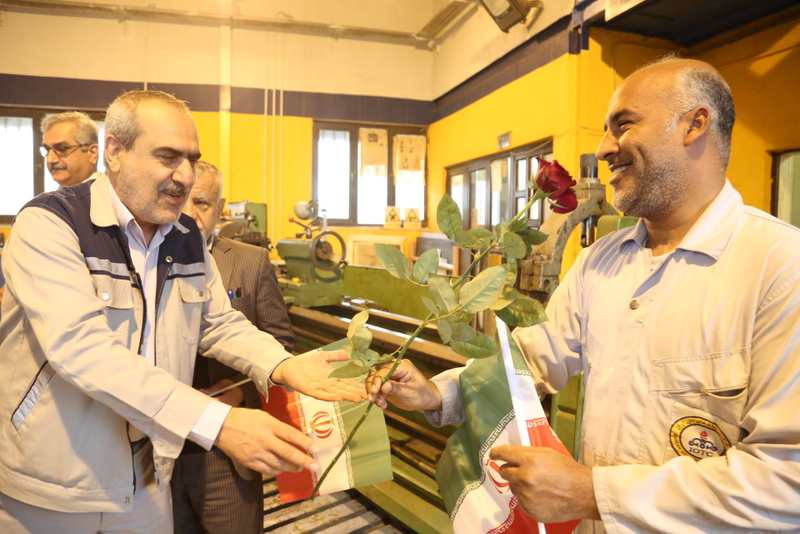 چهل‌ و‌ چهارمین بهار انقلاب 1