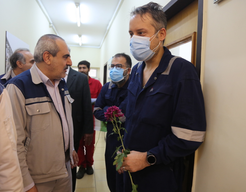 چهل‌ و‌ چهارمین بهار انقلاب 22