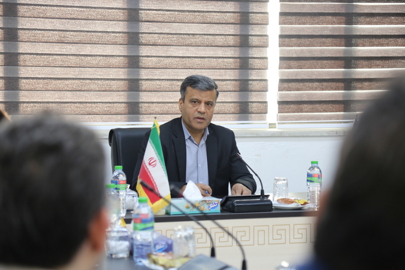 نشست + منابع انسانی 8