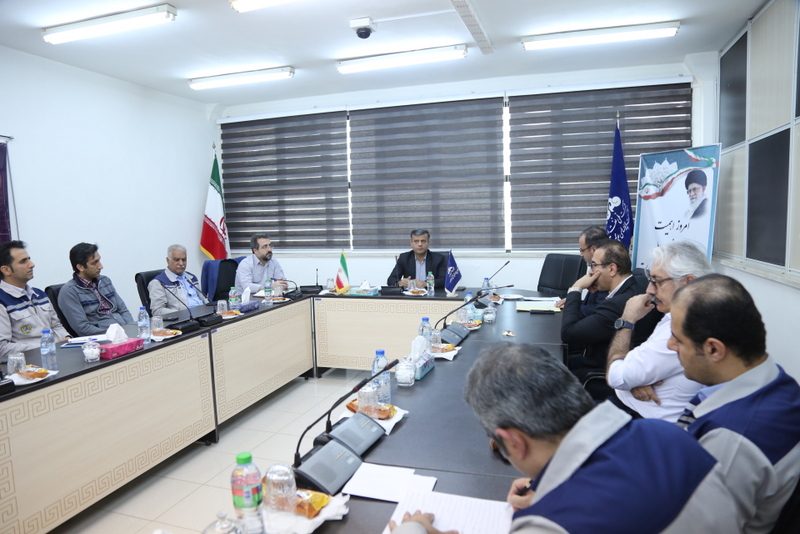 نشست + فناوری اطلاعات  8