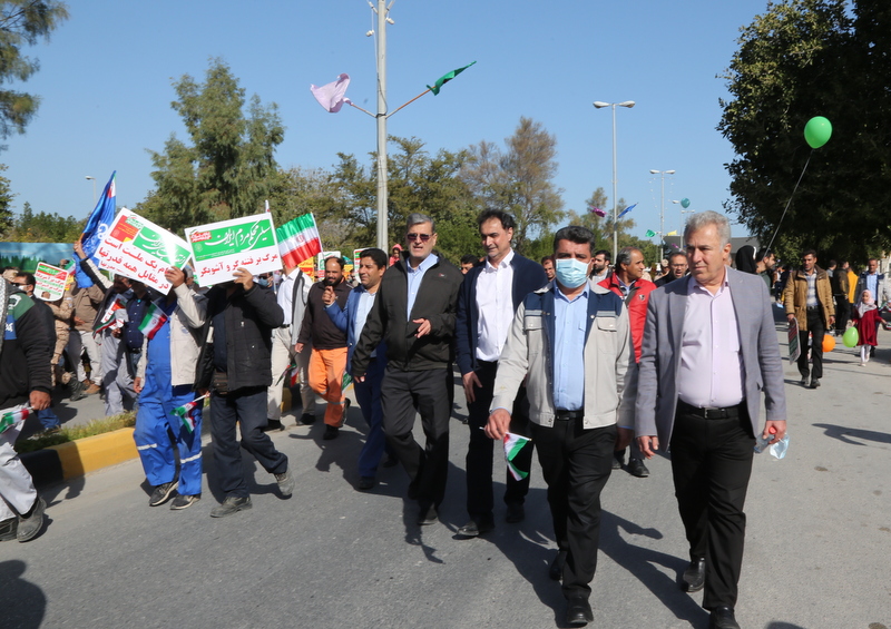 راهپیمایی 22 بهمن  52