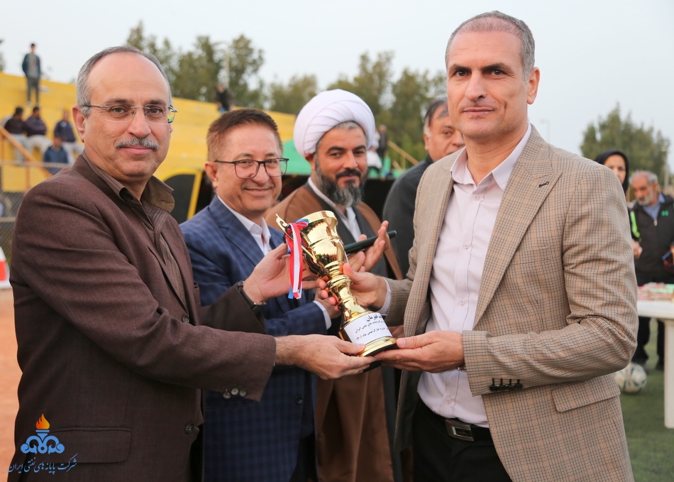 فوتبال کارکنان 5