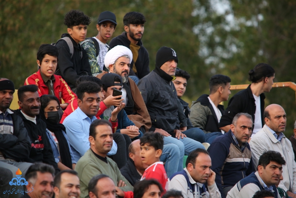 فوتبال کارکنان 55