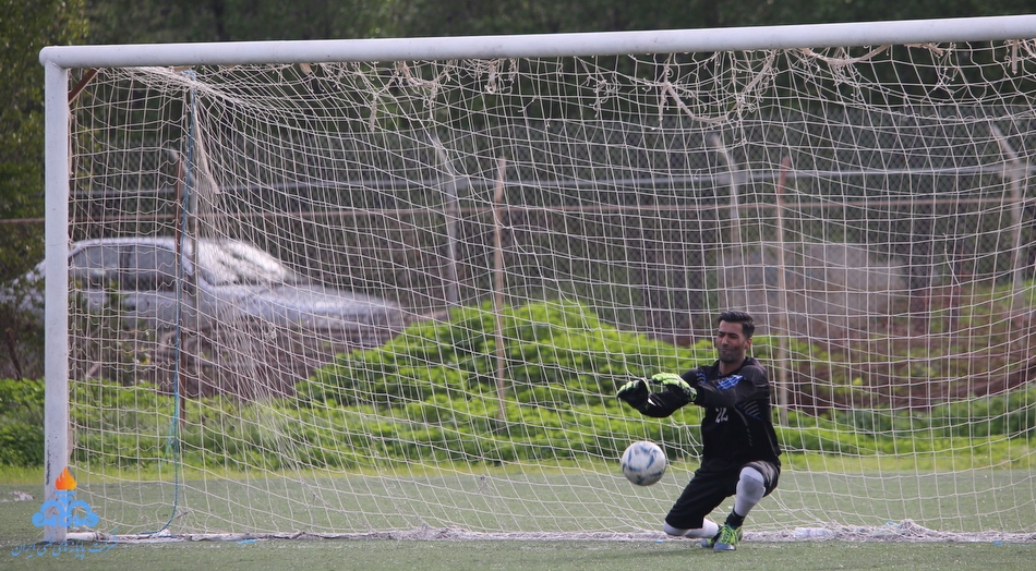 فوتبال کارکنان 86