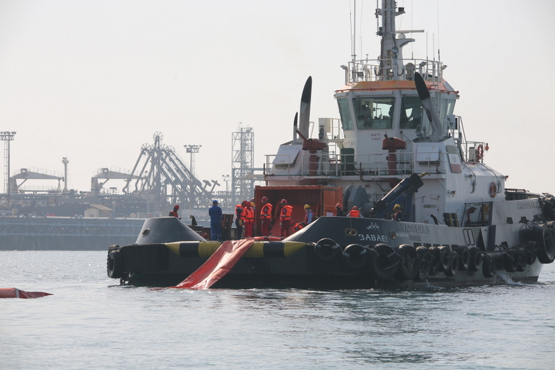 مانور آلودگی دریا 7