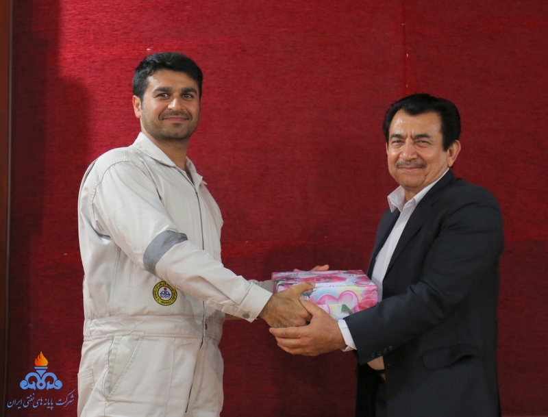 مهرداد عاشوری نژاد 26