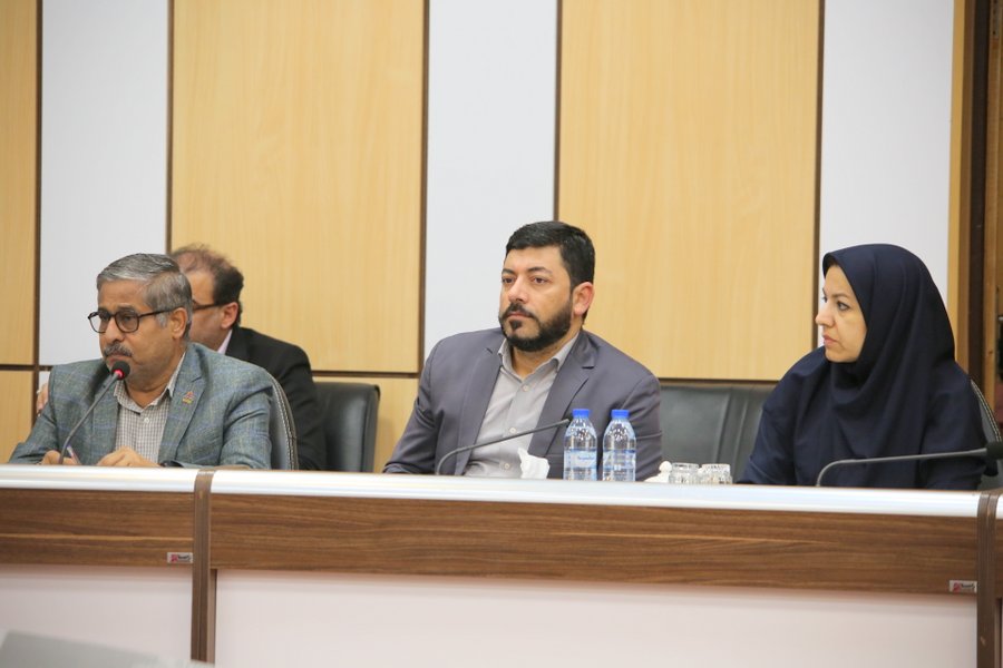 جلسه شورای فرهنگ عمومی 17