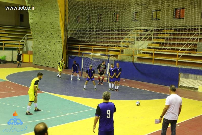 فوتسال  2