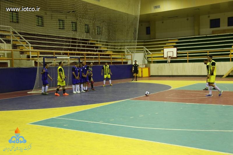 فوتسال  15