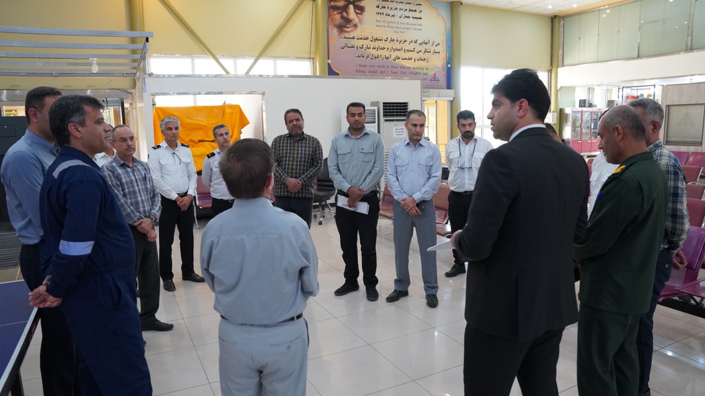 فرودگاه + غریبی 1