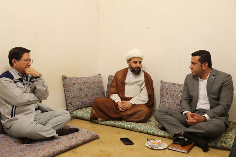 نشست + خارگ 4