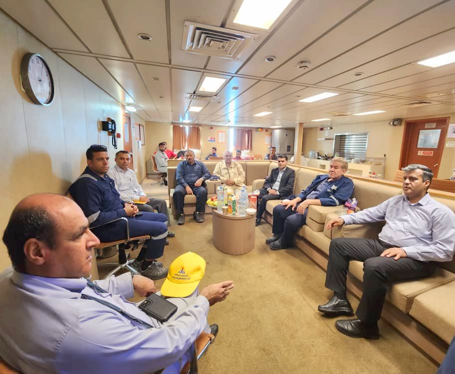 غریبی+ خط لوله 19