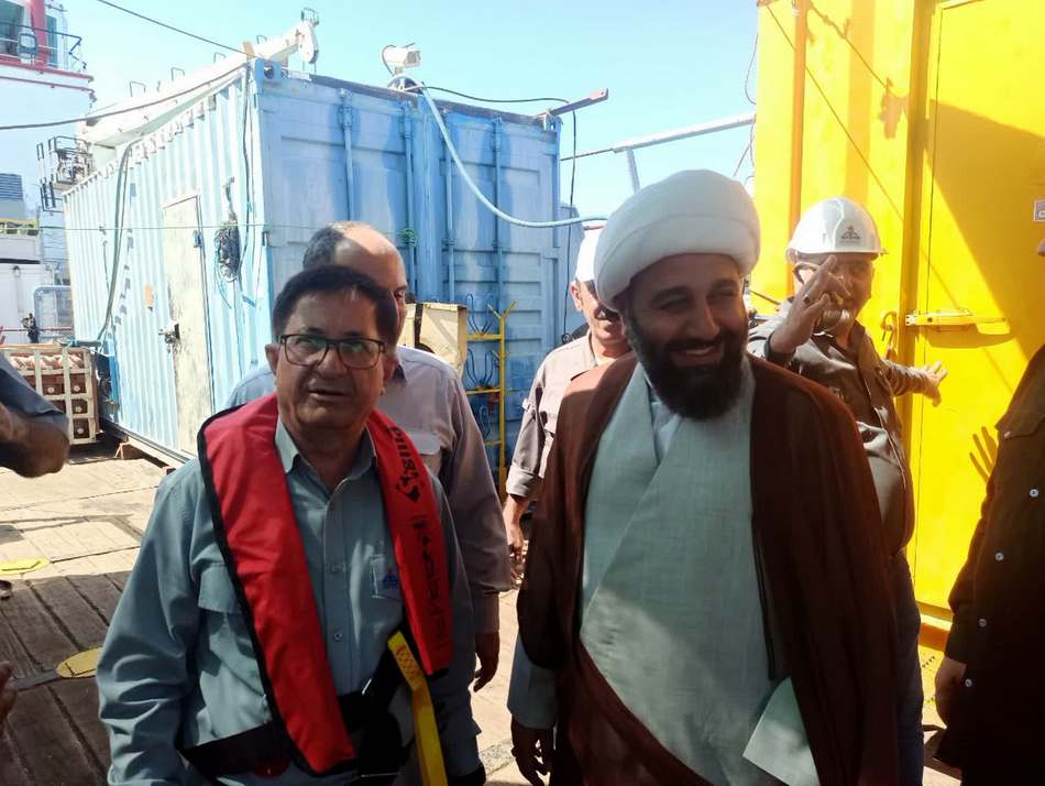 بازدید + خطوط لوله گناوه تا خارگ+ غریبی 4