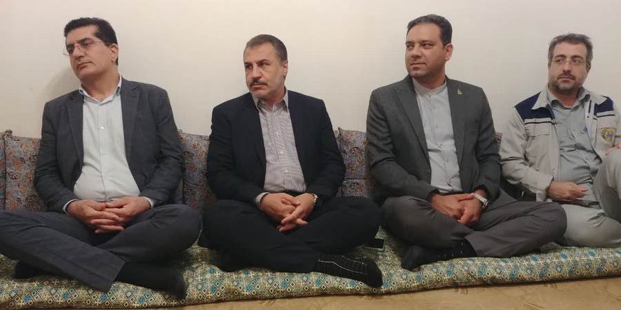 غریبی + امام جمعه + بسیج 9