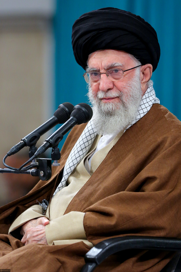 بسیج+ رهبری 4