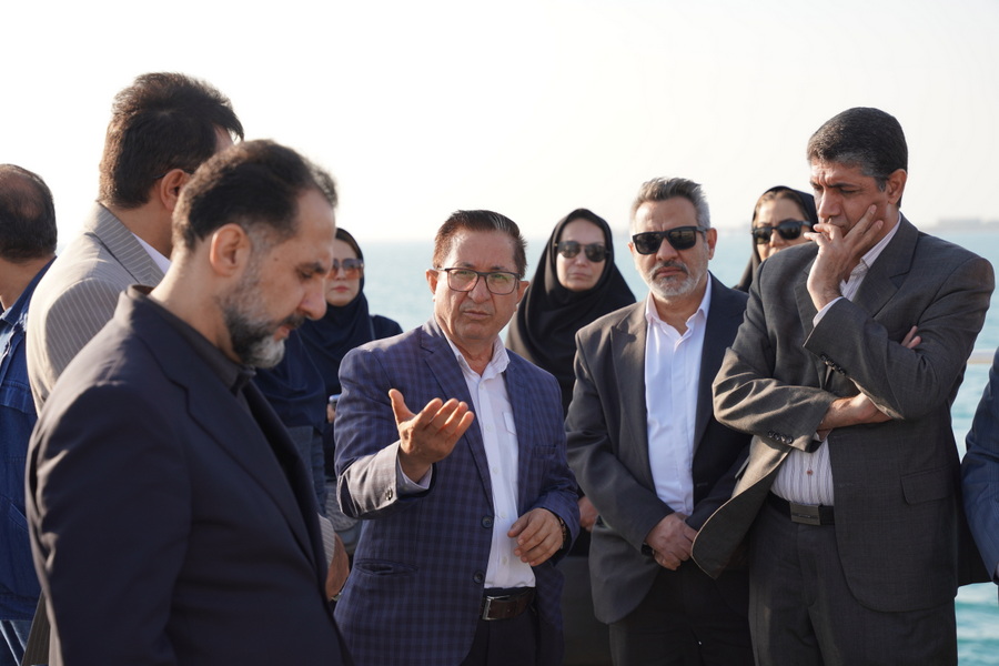 بازدید+ پژوهش و فناوری+  پشتیبانی، ساخت و تامین کالای شرکت ملی نفت ایران 7