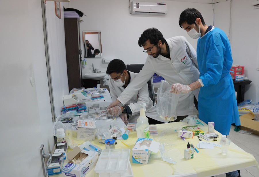 پزشکان جهادی 23