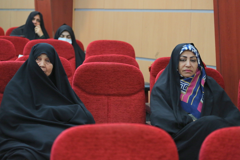 نکوداشت روز خارگ 17