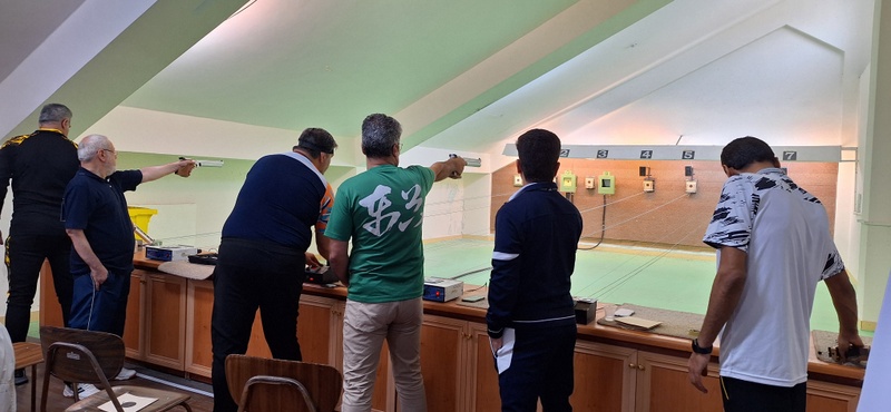 تیراندازی 6