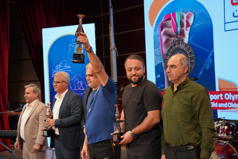 اختتامیه مسابقات کارکنان 45+ ملی نفت + بوشهر 11