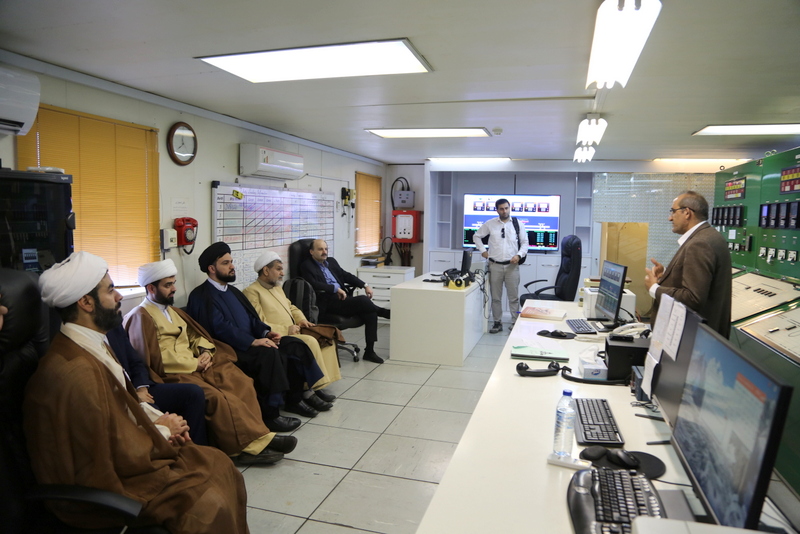 شاهانی+ اقامه نماز + وزارت نفت + خارگ  6