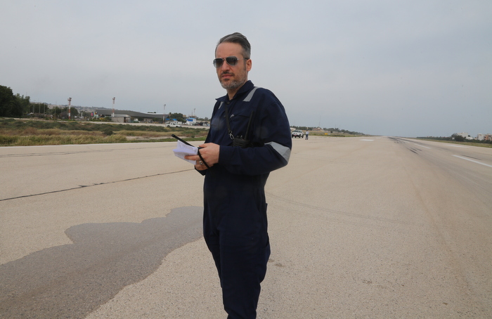 مانور+ فرودگاه + ایمنی 18