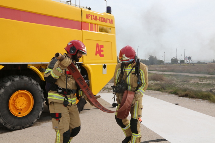 مانور+ فرودگاه + ایمنی 33