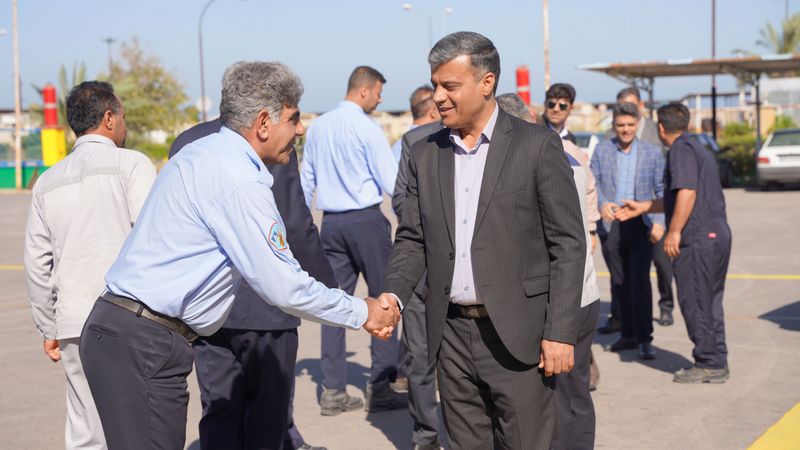 دیدار نوروزی مدیرعامل شرکت پایانه های نفتی ایران با کارکنان+ غریبی 9
