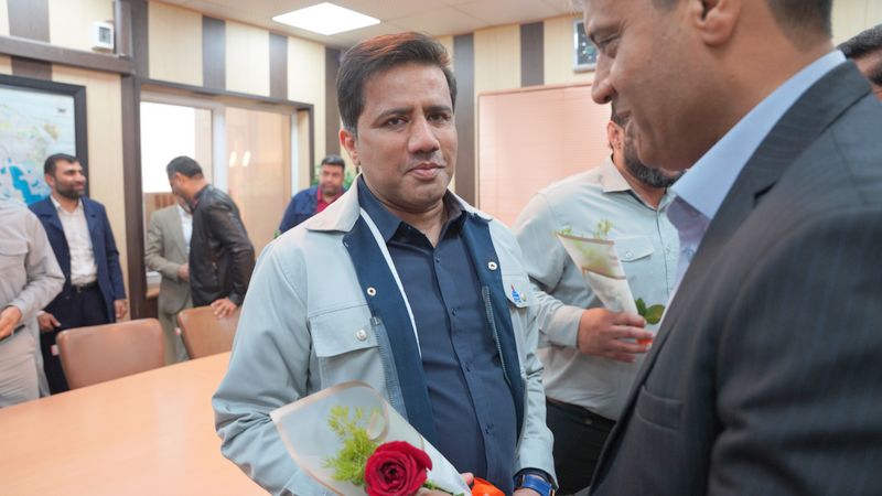 دیدار نوروزی مدیرعامل شرکت پایانه های نفتی ایران با کارکنان+ غریبی 11