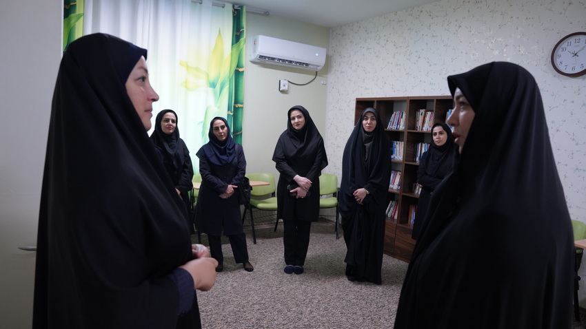 مقدسی+ خارگ + امور بانوان+وزیر نفت 19