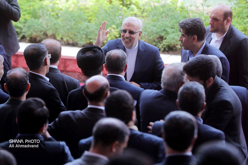 نمایشگاه بیست و هشتم  16