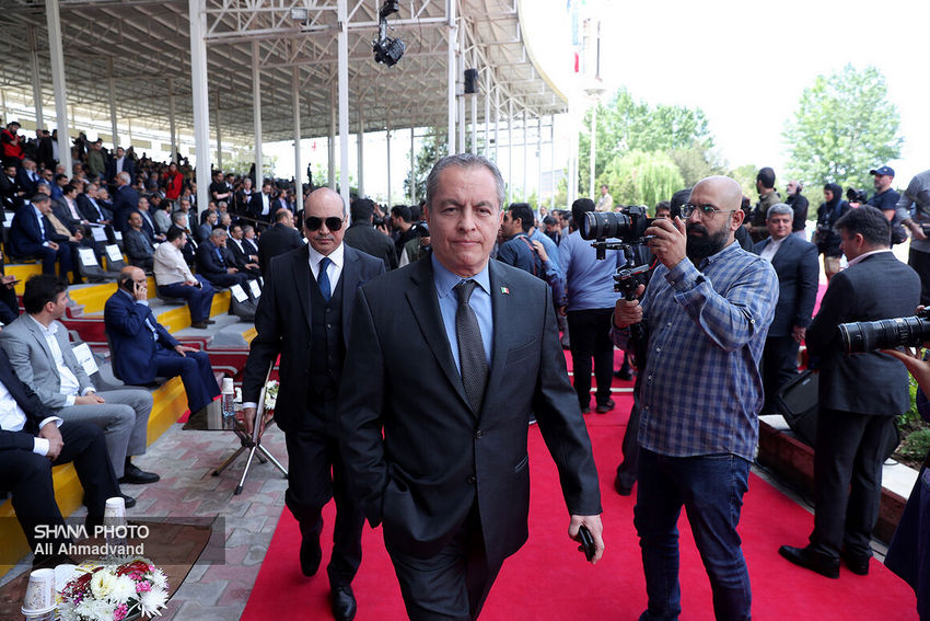 نمایشگاه بیست و هشتم  36