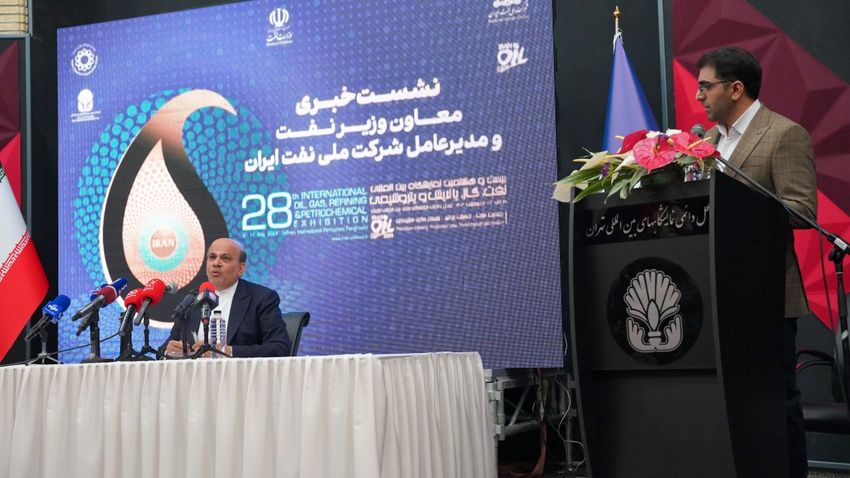 نمایشگاه + روز دوم+ نفت + بیست و هشتم  15