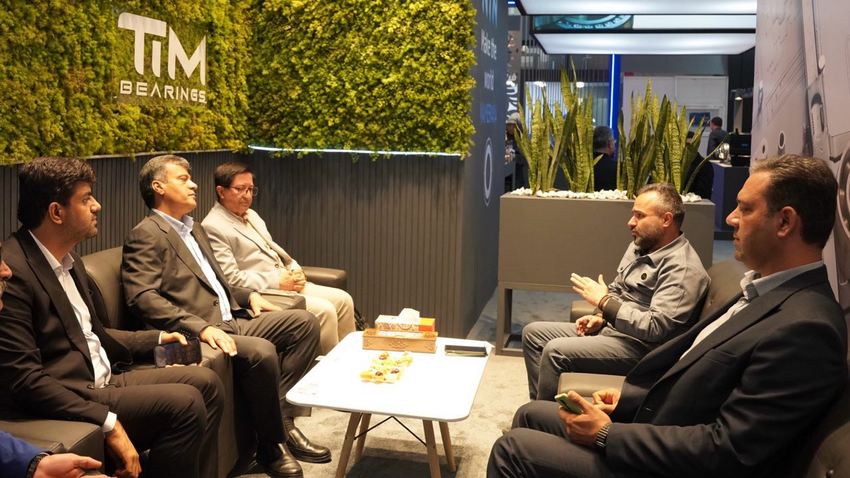 نمایشگاه + روز سوم+ نفت + بیست و هشتم  2