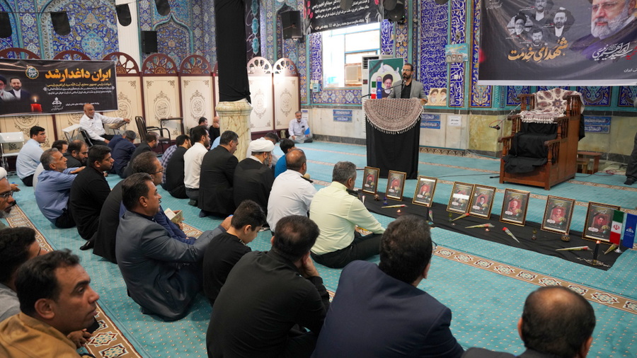 مراسم بزرگداشت شهیدان خدمت 14