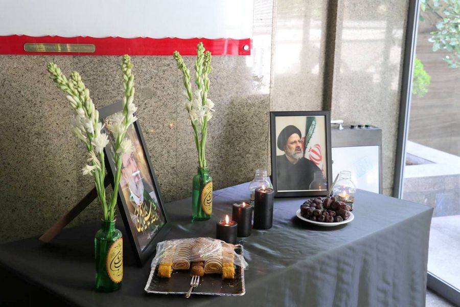 مراسم بزرگداشت شهیدان خدمت 17