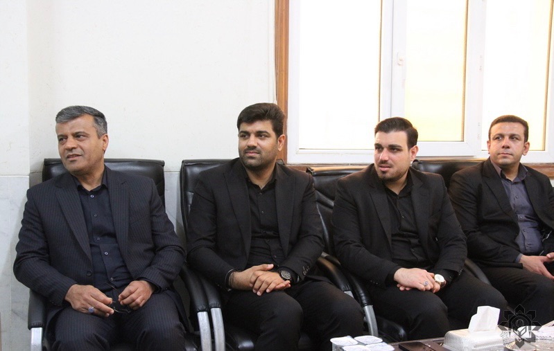 آیت الله صفایی بوشهری نماینده ولی فقیه در استان بوشهر + عباس غریبی، مدیرعامل شرکت پایانه های نفتی ایران 3