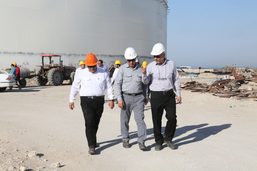 کارگران+ بازدید+ پروژه ها + رییس پایانه نفتی خارگ 29