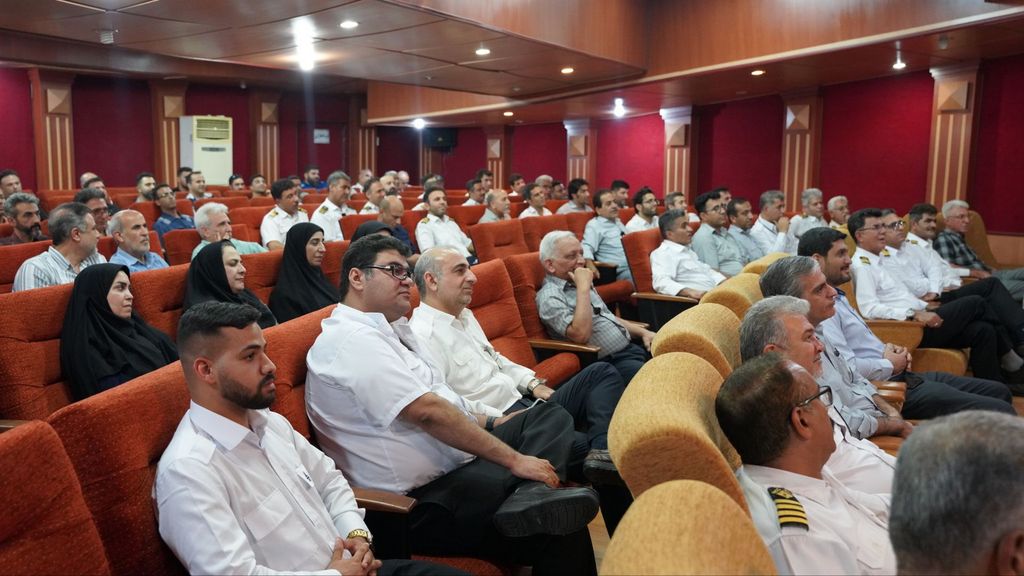 بازنشستگی + محمدپور + عملیات دریایی 14