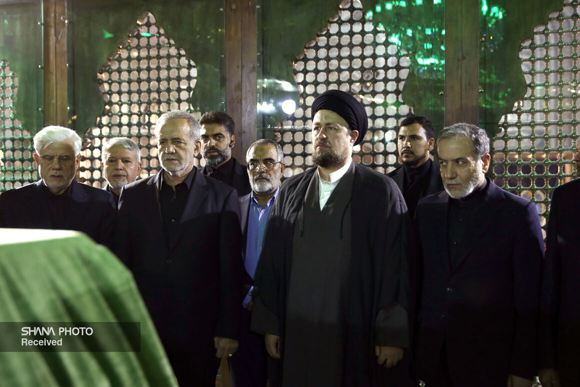 تجدید میثاق + پزشکیان + امام راحل 5