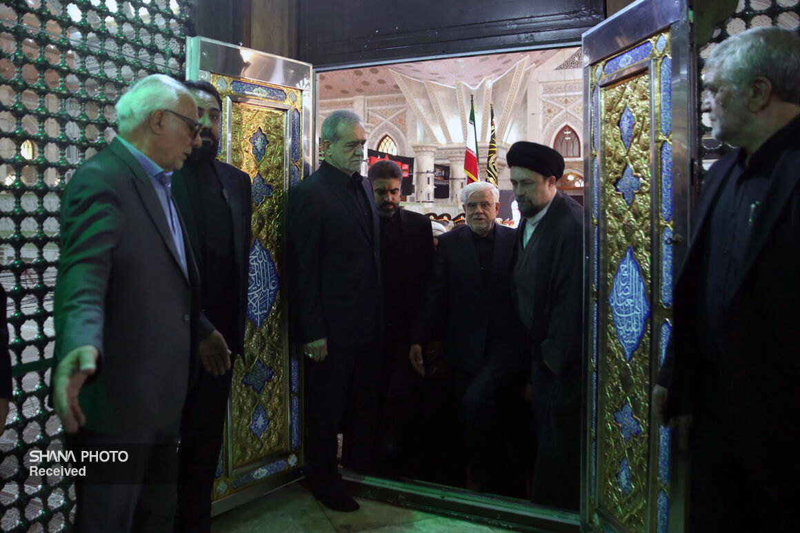 تجدید میثاق + پزشکیان + امام راحل 8