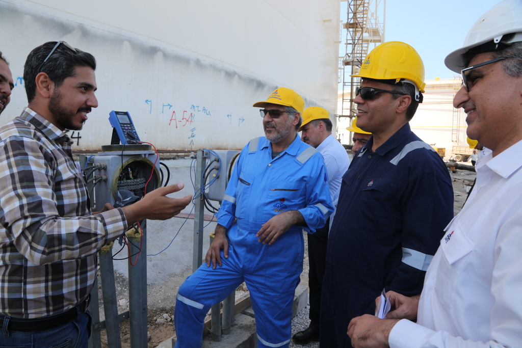 بازدید+ مدیرعامل + مخازن+ خارگ 10