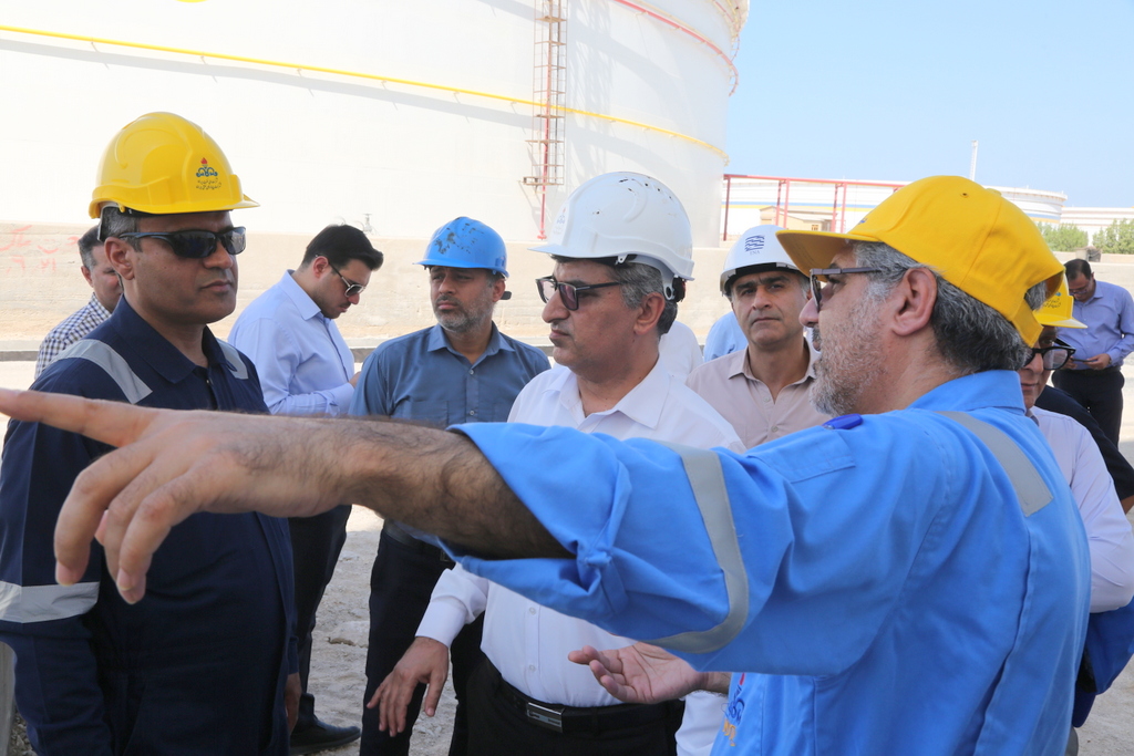 بازدید+ مدیرعامل + مخازن+ خارگ 12