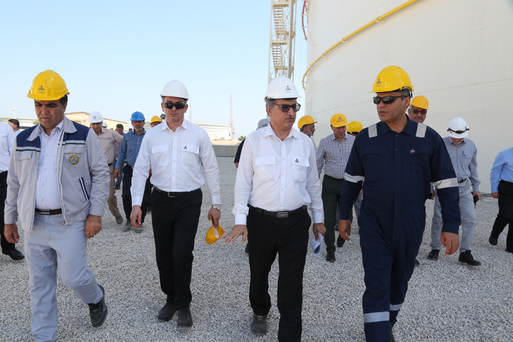 بازدید+ مدیرعامل + مخازن+ خارگ 17