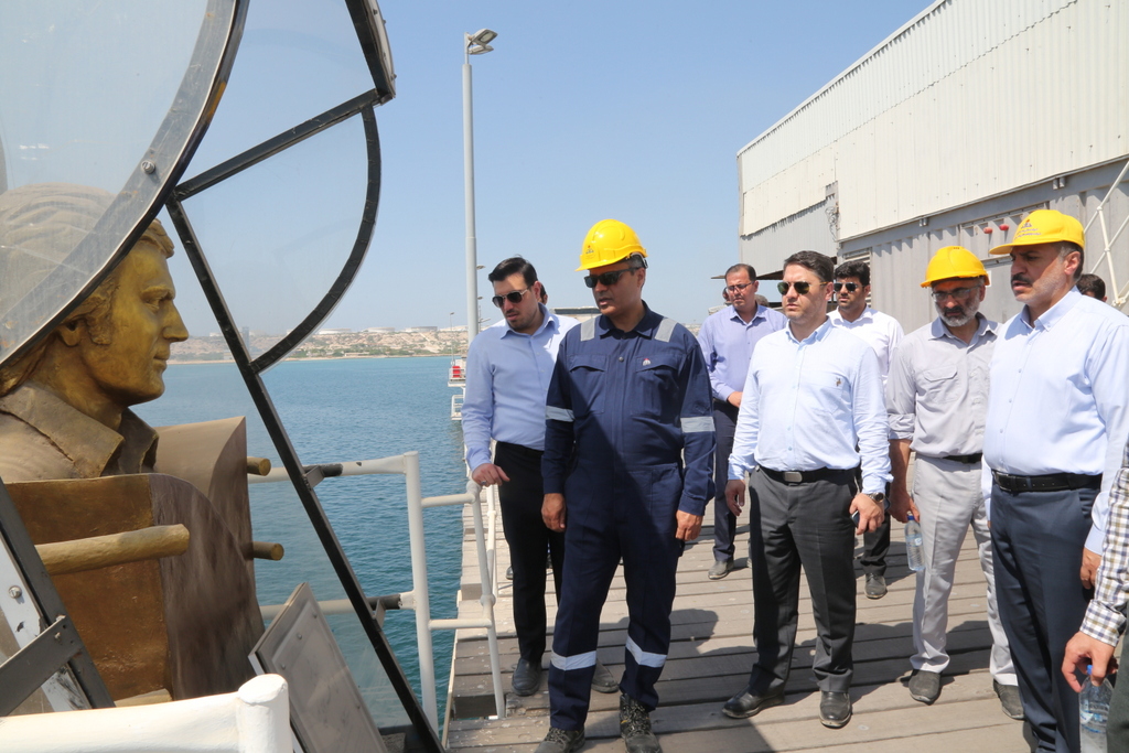 اسکله+ نوسازی+ تعمیرات+ غریبی + خارگ 16