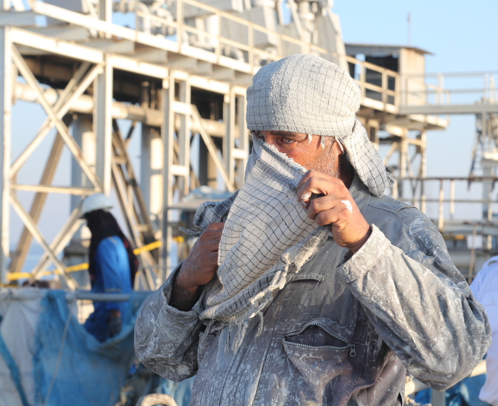 اسکله+ نوسازی+ تعمیرات+ غریبی + خارگ 24