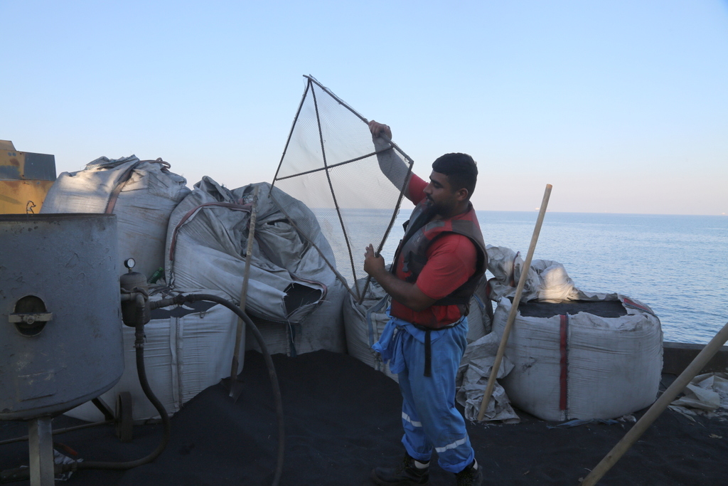 اسکله+ نوسازی+ تعمیرات+ غریبی + خارگ 31