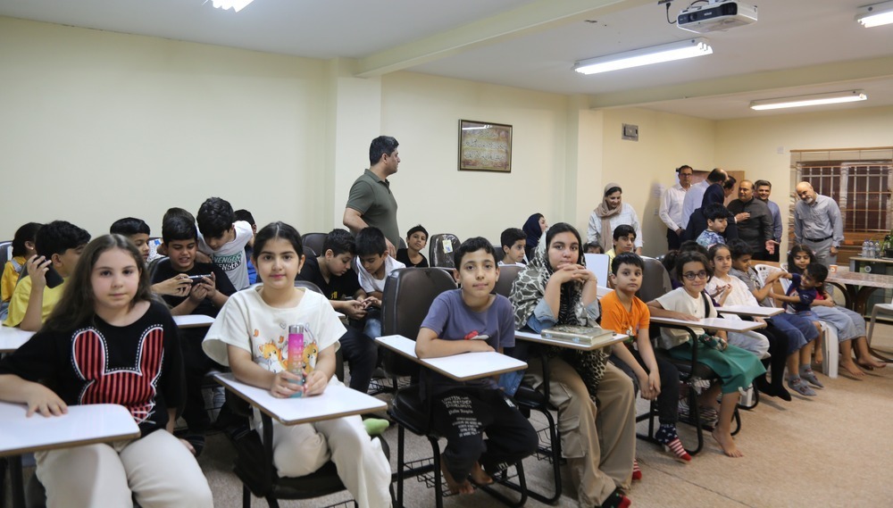 کارگاه های آموزشی مقدماتی و پیشرفته رباتیک 6