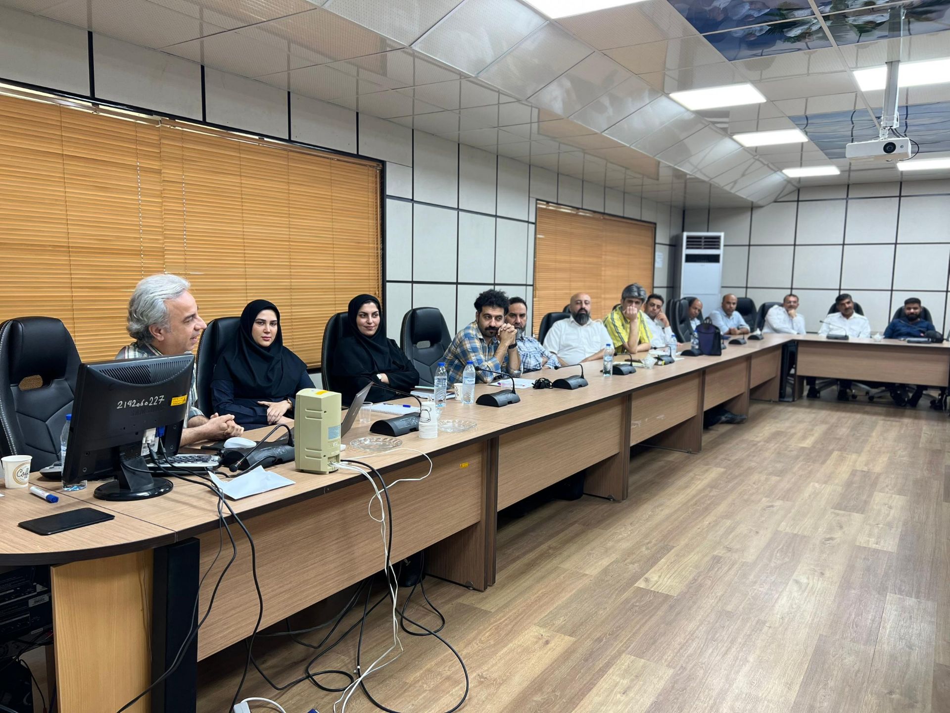 دوره آشنایی با مراقبت پرواز در فرودگاه شهدای جزیره خارگ  1