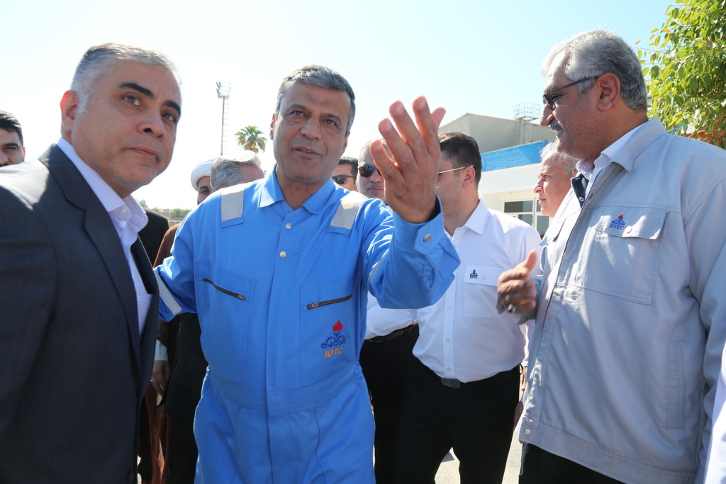 پاک نژاد + جزیره خارگ + وزیر نفت 7